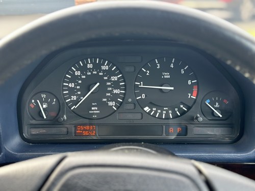 1996 BMW 530i Touring zum Verkauf (Bild 31 von 227)