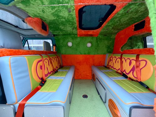 1988 Volkswagen T3 Transporter Groovy Van In vendita (immagine 79 di 161)