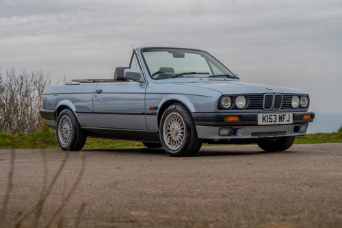 1993 BMW E30 318 Lux Convertible Manual For Sale (picture 1 of 222)