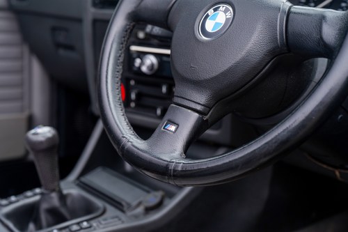 1993 BMW E30 318 Lux Convertible Manual For Sale (picture 25 of 222)