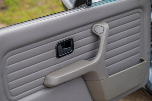 1993 BMW E30 318 Lux Convertible Manual For Sale (picture 72 of 222)