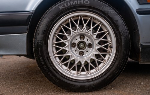 1993 BMW E30 318 Lux Convertible Manual For Sale (picture 13 of 222)