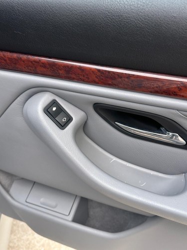 1999 BMW E39 528i SE Manual In vendita (immagine 23 di 84)