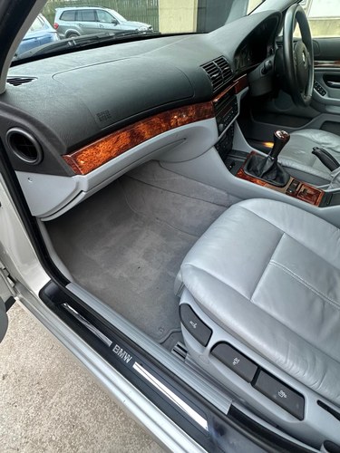 1999 BMW E39 528i SE Manual In vendita (immagine 40 di 84)