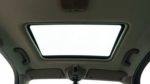 2005 MG ZT260 SE V8 Saloon For Sale (picture 32 of 46)