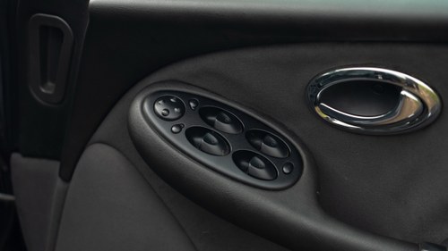 2005 MG ZT260 SE V8 Saloon For Sale (picture 31 of 46)