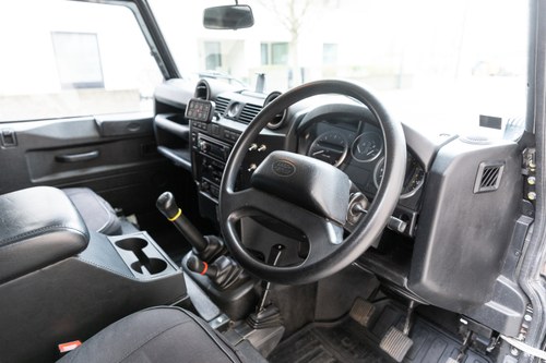 2014 Land Rover Defender 110 In vendita (immagine 46 di 156)