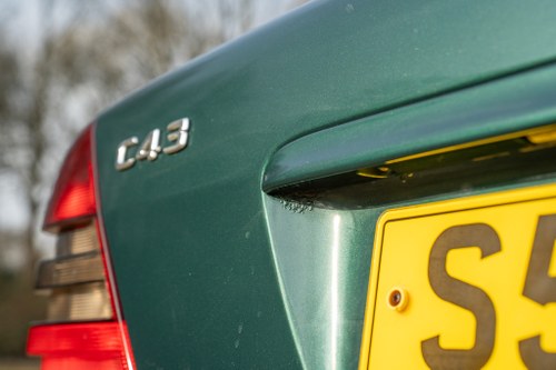 1998 Mercedes-Benz C43 4.3L V8 till salu (bild 105 av 134)