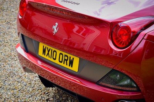 2010 Ferrari California 4.3L V8 In vendita (immagine 76 di 108)