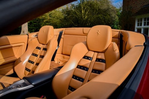 2010 Ferrari California 4.3L V8 In vendita (immagine 27 di 108)