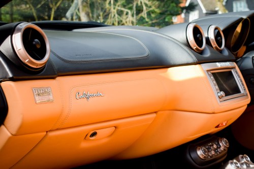 2010 Ferrari California 4.3L V8 In vendita (immagine 32 di 108)