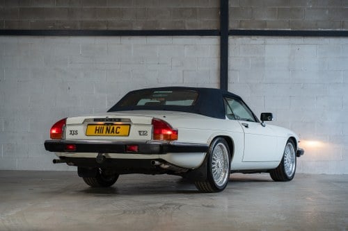 1990 Jaguar XJ-S V12 Convertible with KWE Work For Sale (picture 21 of 138)