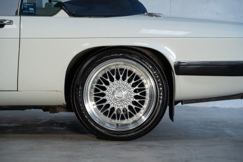 1990 Jaguar XJ-S V12 Convertible with KWE Work For Sale (picture 25 of 138)