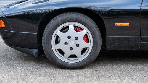 1989 Porsche 928 GT zum Verkauf (Bild 11 von 208)