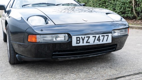 1989 Porsche 928 GT zum Verkauf (Bild 98 von 208)