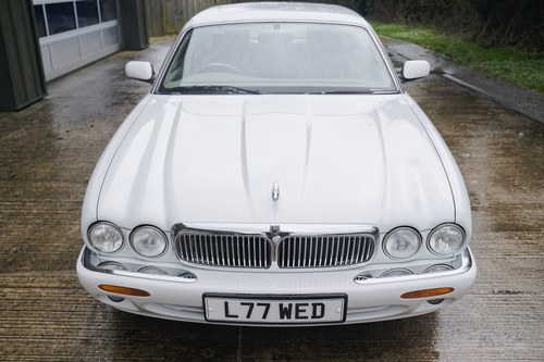 1998 Jaguar XJ8 Sovereign LWB X308 For Sale (picture 22 of 198)