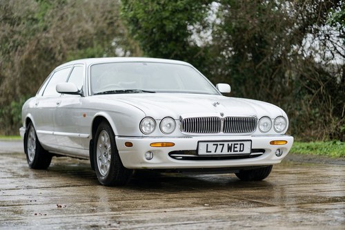 1998 Jaguar XJ8 Sovereign LWB X308 For Sale (picture 5 of 198)