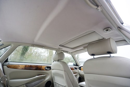 1998 Jaguar XJ8 Sovereign LWB X308 For Sale (picture 61 of 198)