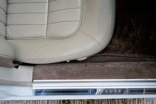 1998 Jaguar XJ8 Sovereign LWB X308 For Sale (picture 64 of 198)