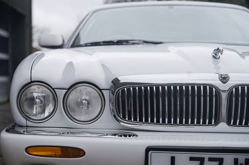 1998 Jaguar XJ8 Sovereign LWB X308 For Sale (picture 98 of 198)
