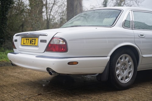 1998 Jaguar XJ8 Sovereign LWB X308 For Sale (picture 111 of 198)