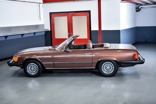 1977 Mercedes-Benz R107 450SL Convertible 4,5L V8 (88k miles) Te koop (foto 26 van 129)
