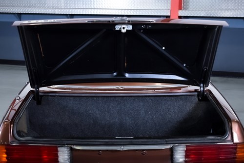 1977 Mercedes-Benz R107 450SL Convertible 4,5L V8 (88k miles) Te koop (foto 72 van 129)