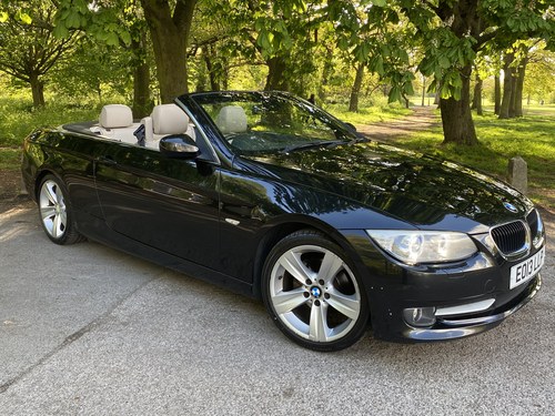Cheapest BMW 320i SE Convertible manual 2013 For Sale