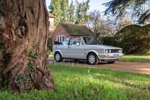 1986 Volkswagen Golf Mk1 GTI Christmas Cabriolet à venda (imagem 10 de 188)