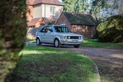 1986 Volkswagen Golf Mk1 GTI Christmas Cabriolet à venda (imagem 30 de 188)
