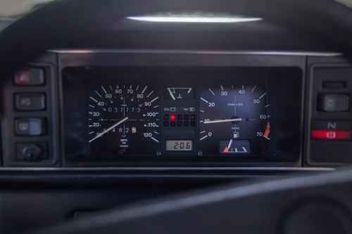 1986 Volkswagen Golf Mk1 GTI Christmas Cabriolet à venda (imagem 75 de 188)