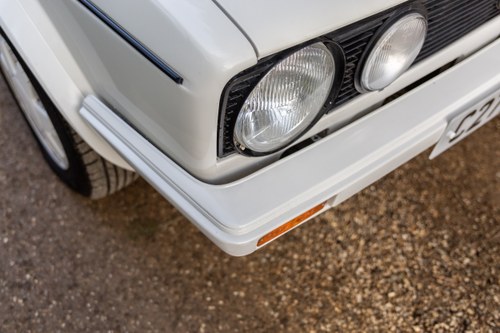 1986 Volkswagen Golf Mk1 GTI Christmas Cabriolet à venda (imagem 102 de 188)