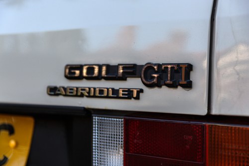 1986 Volkswagen Golf Mk1 GTI Christmas Cabriolet à venda (imagem 124 de 188)