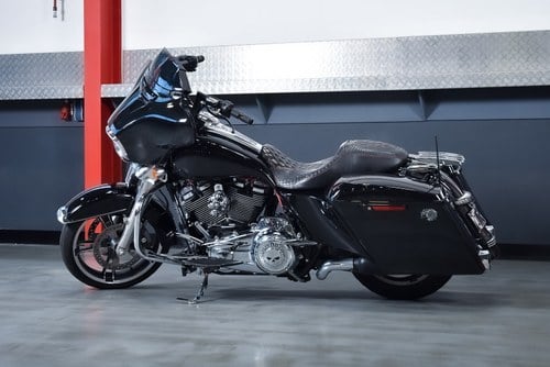 2019 Harley Davidson FLHX Touring Street Glide 107CI V-Twin In vendita (immagine 8 di 47)