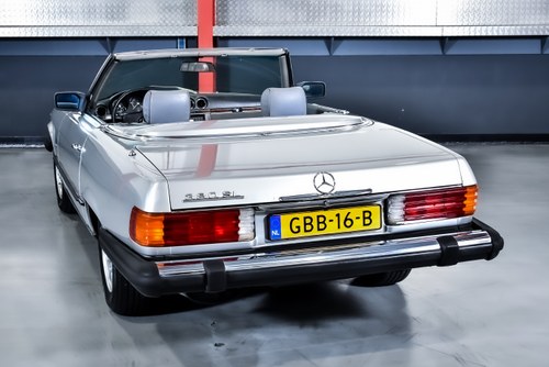 1981 Mercedes-Benz 380SL (R107) For Sale (picture 17 of 103)