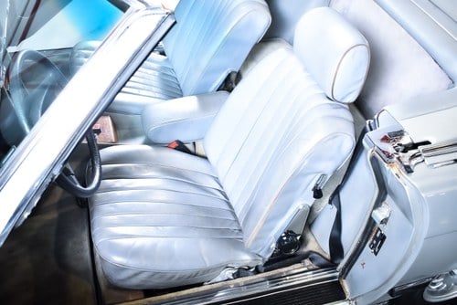 1981 Mercedes-Benz 380SL (R107) For Sale (picture 36 of 103)