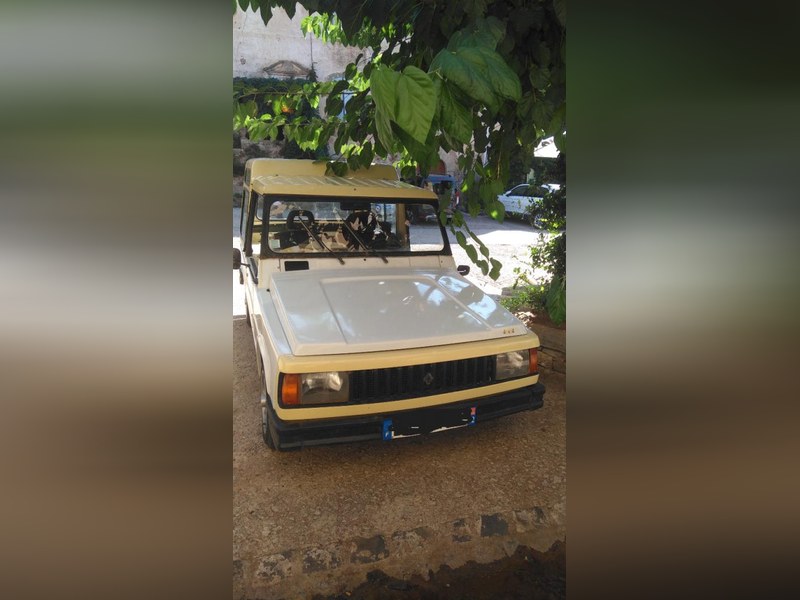 TEILHOL/RENAULT RODEO 6 4x4 sinpar 4D1128MODIFI -