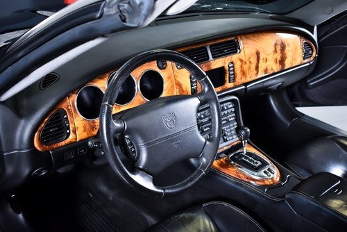 2006 Jaguar XK8 Convertible 4,2L V8 In vendita (immagine 34 di 130)