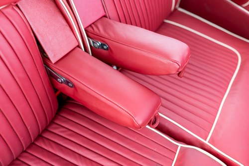 1967 Daimler 2 1/2 V8 For Sale (picture 69 of 223)