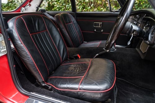 1968 MG MGC GT En venta (imagen 25 de 333)