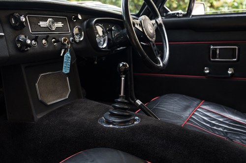 1968 MG MGC GT En venta (imagen 43 de 333)