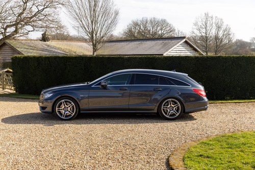 2014 Mercedes-Benz X218 CLS63 Shooting Brake For Sale (picture 19 of 230)
