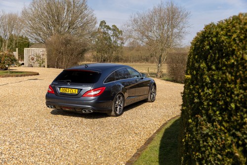 2014 Mercedes-Benz X218 CLS63 Shooting Brake For Sale (picture 21 of 230)