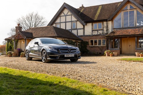 2014 Mercedes-Benz X218 CLS63 Shooting Brake For Sale (picture 2 of 230)