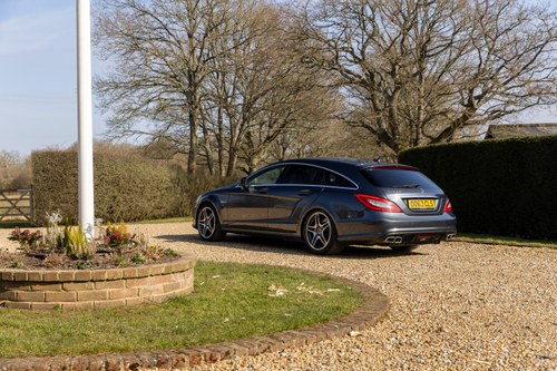 2014 Mercedes-Benz X218 CLS63 Shooting Brake For Sale (picture 27 of 230)