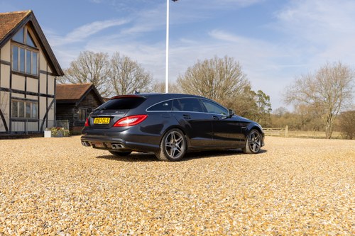 2014 Mercedes-Benz X218 CLS63 Shooting Brake For Sale (picture 29 of 230)