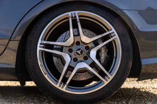 2014 Mercedes-Benz X218 CLS63 Shooting Brake For Sale (picture 32 of 230)