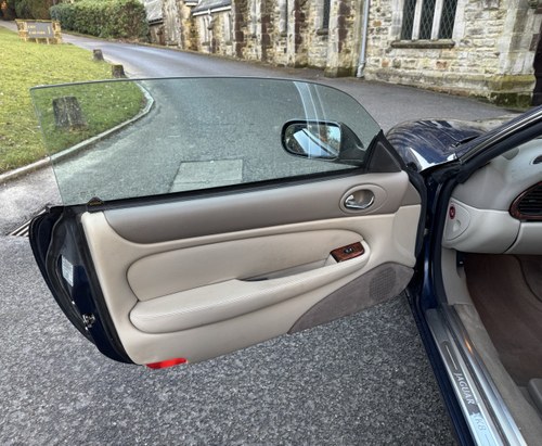 1999 Jaguar XK8 Coupe For Sale (picture 31 of 72)