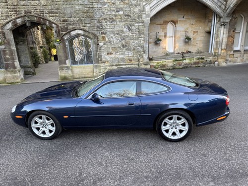 1999 Jaguar XK8 Coupe For Sale (picture 11 of 72)
