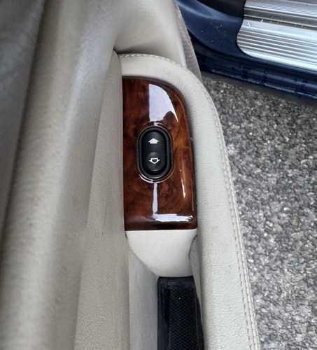 1999 Jaguar XK8 Coupe For Sale (picture 49 of 72)